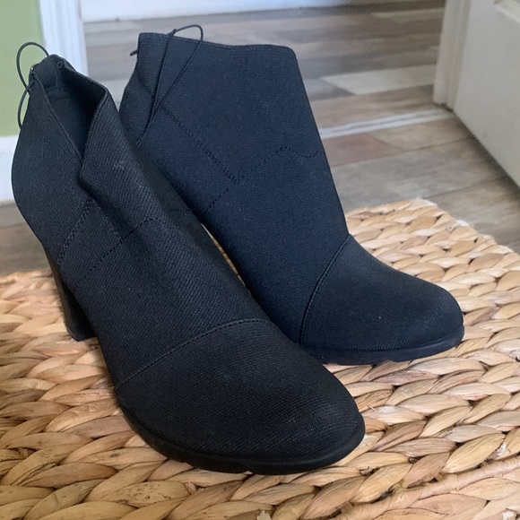 Shoes - Classic Black Women's Ankle Booties